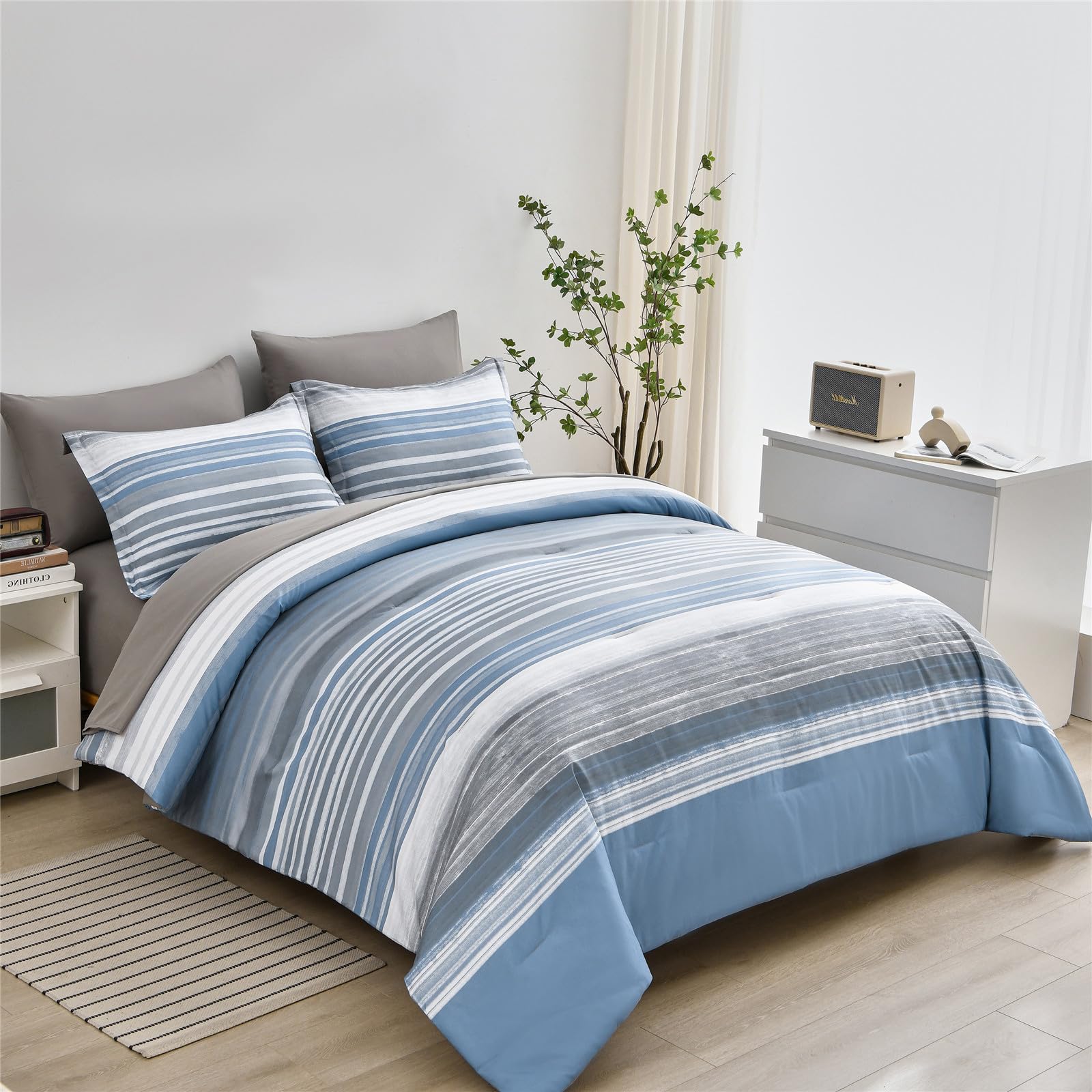 Kakijumn 7 Piece Bed In A Bag Stripe Comforter Set Full Size, White Grey Blue Striped Comforter And Sheet Set, All Season Soft M